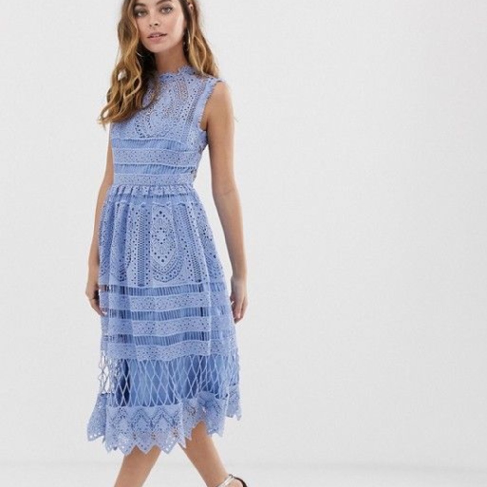 Boohoo Blue Lace Petite Midi Dress Size 4